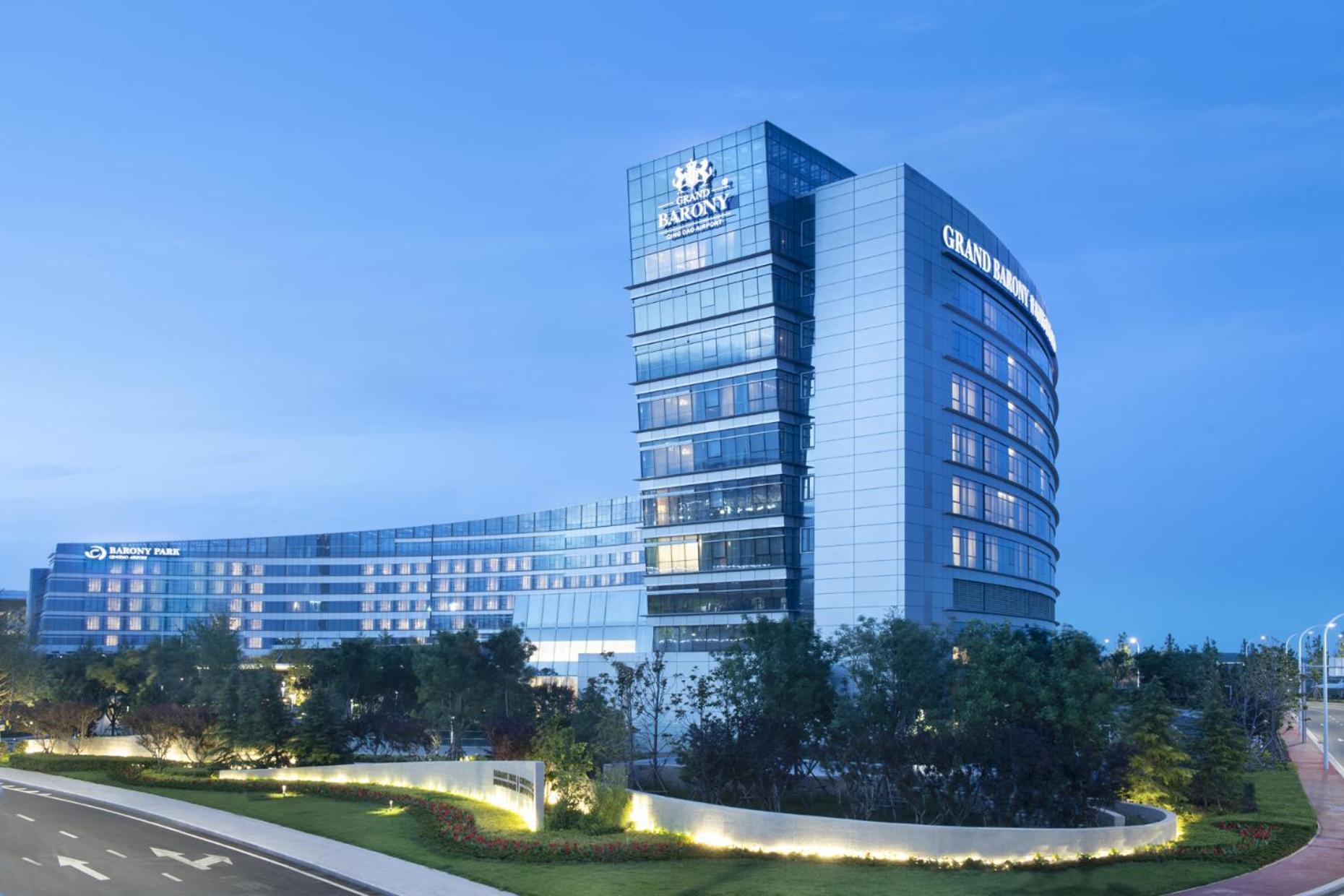 Grand Barony Qingdao Airport Hotel ภายนอก รูปภาพ